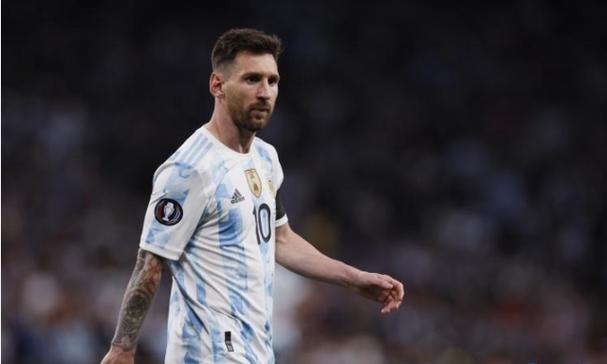 赵远坤《修心明世，行稳致远》